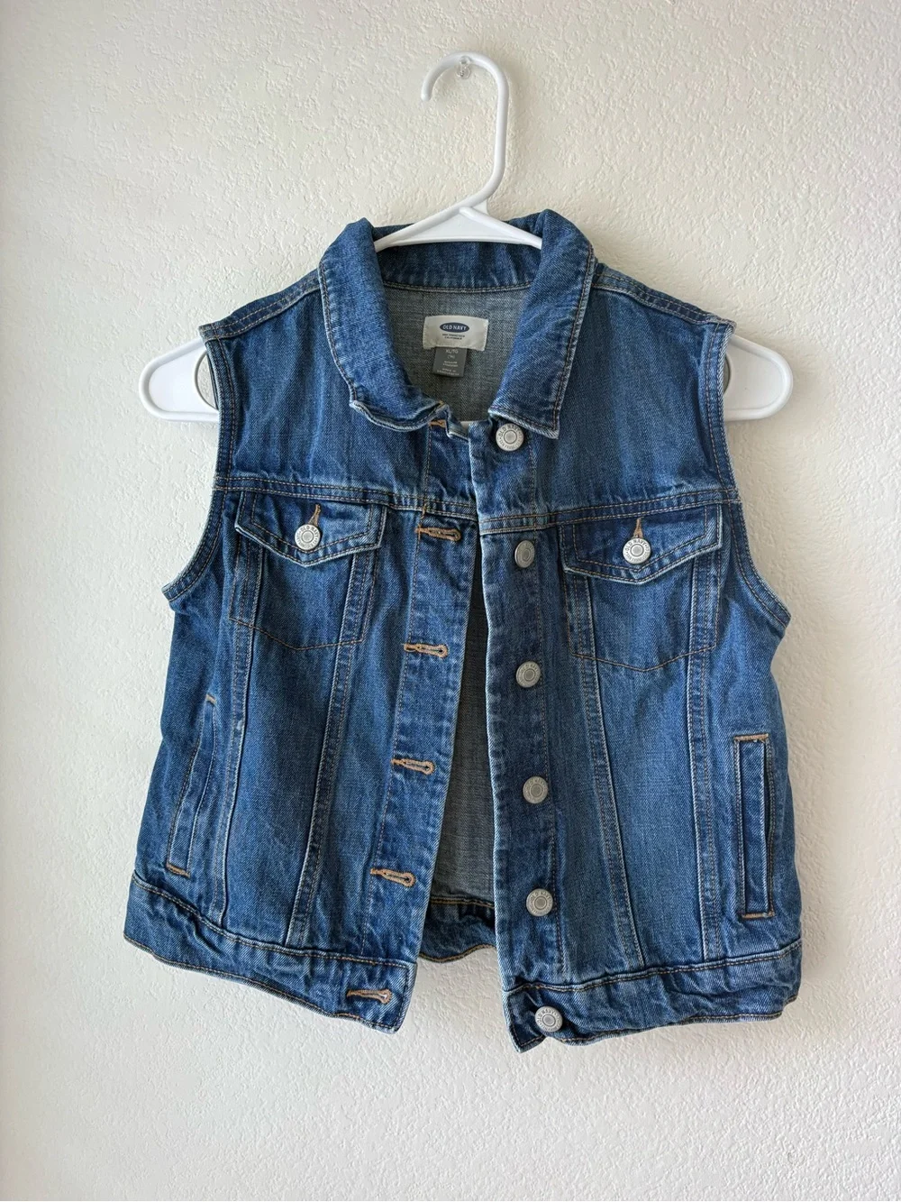 OLD NAVY Kid’s Sleeveless Denim Vest | Like New
